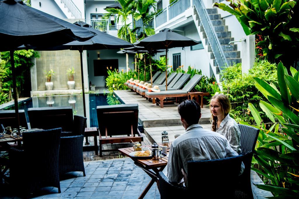 Santa Clara Boutique Hotel Siem Reap Exteriör bild