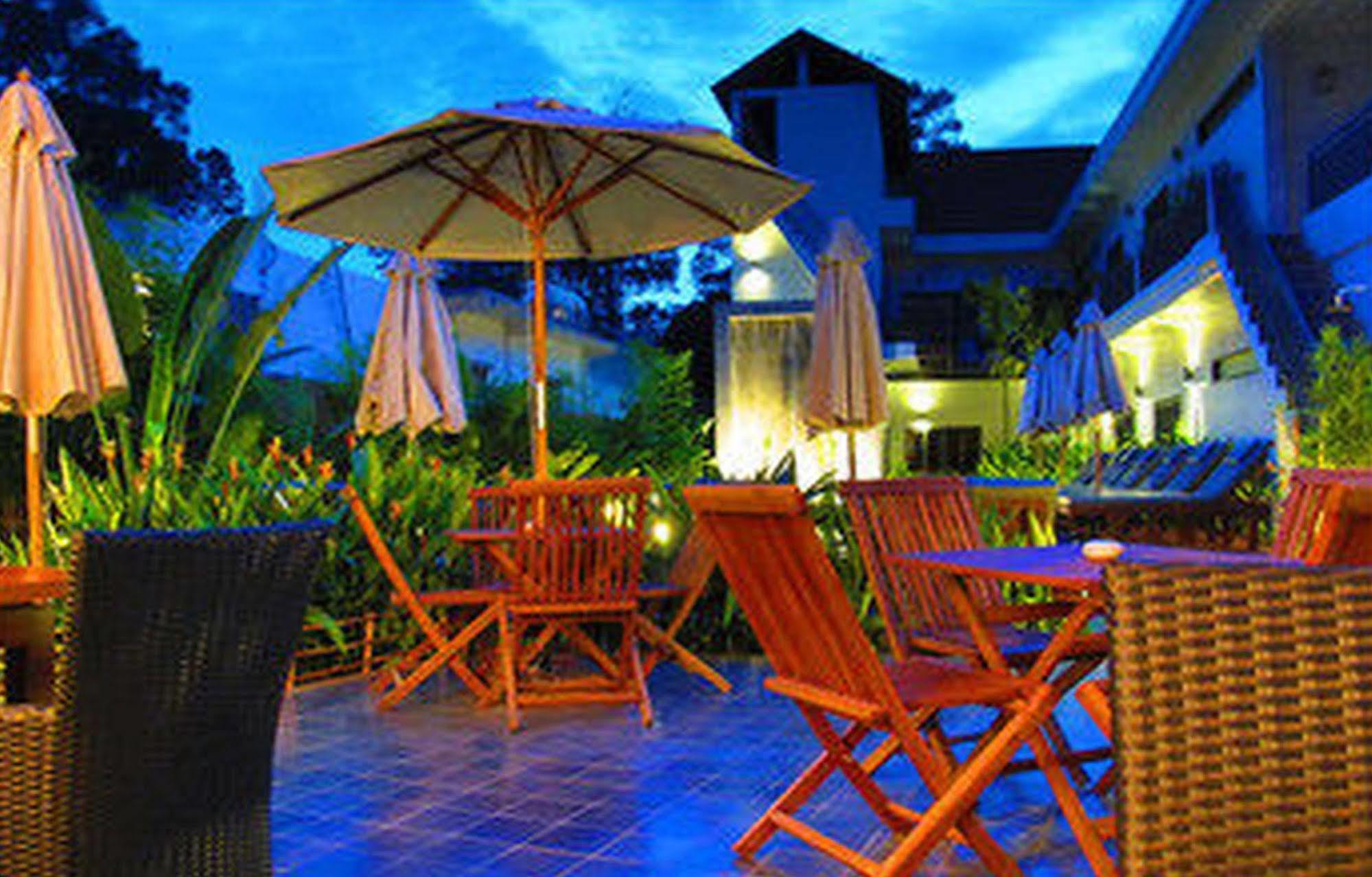 Santa Clara Boutique Hotel Siem Reap Exteriör bild