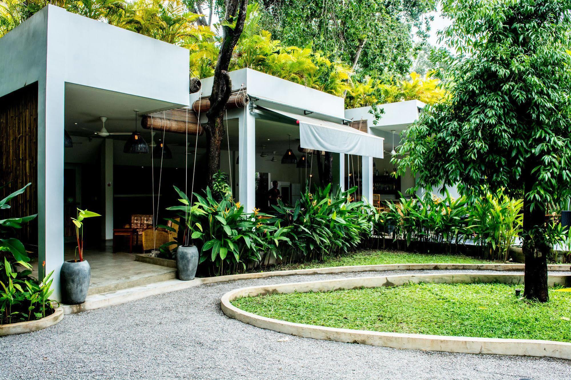 Santa Clara Boutique Hotel Siem Reap Exteriör bild